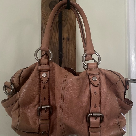 Vintage style Fossil shoulder bag. EUC - Picture 4 of 5